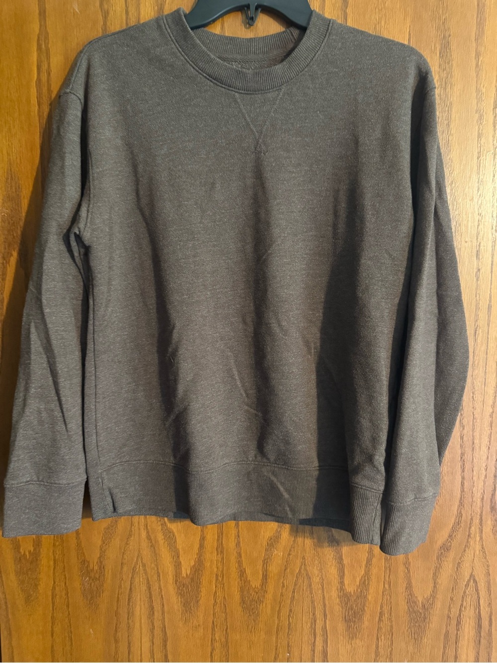 Time and Tru Women's Crewneck Sweatshirt in Charcoal Gray